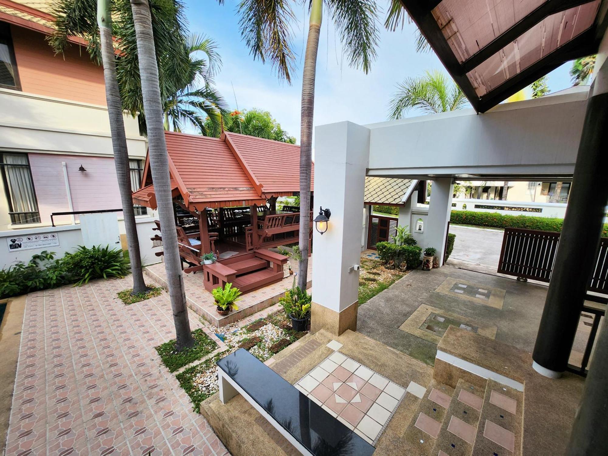 ปุณณภา พูล วิลล่า พัทยา Punnapha Pool Villa Pattaya Jomtien Beach Eksteriør billede